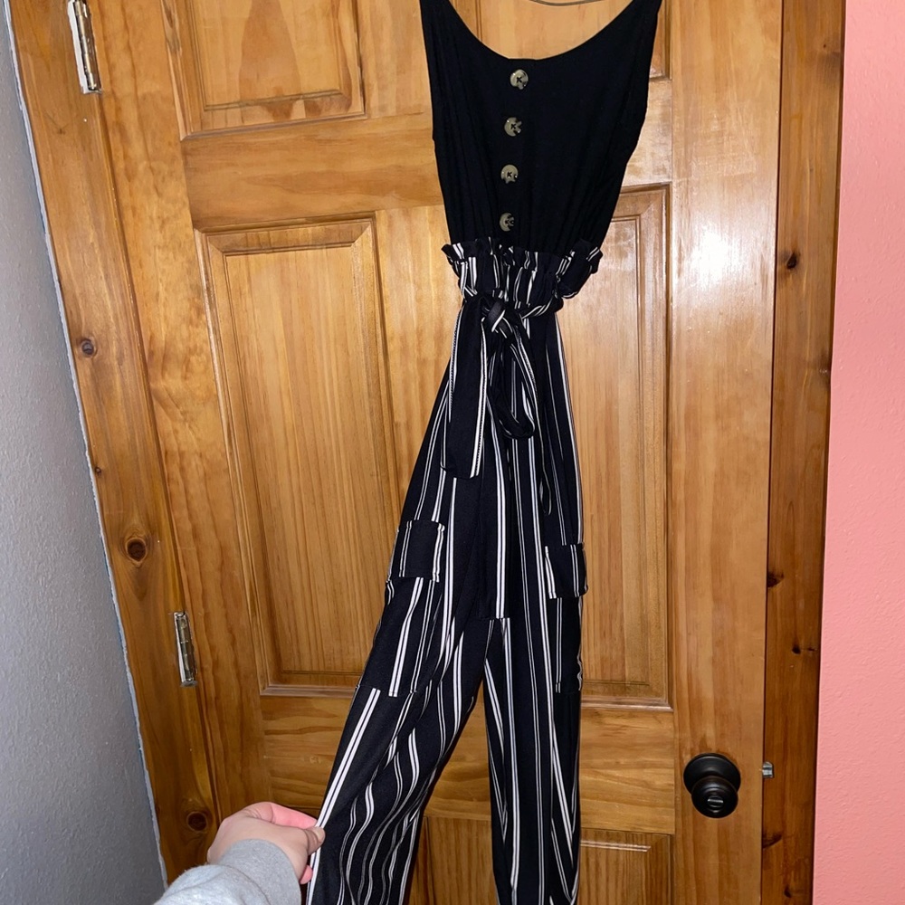 No Boundaries Romper Size S